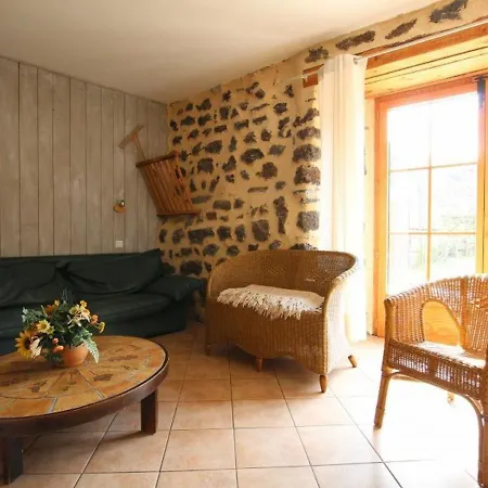 Gite A La Ferme A Saint-Christophe-Sur-Dolaison Avec Terrasse Et Chambres Privatives - Fr-1-582-284 Exterior photo