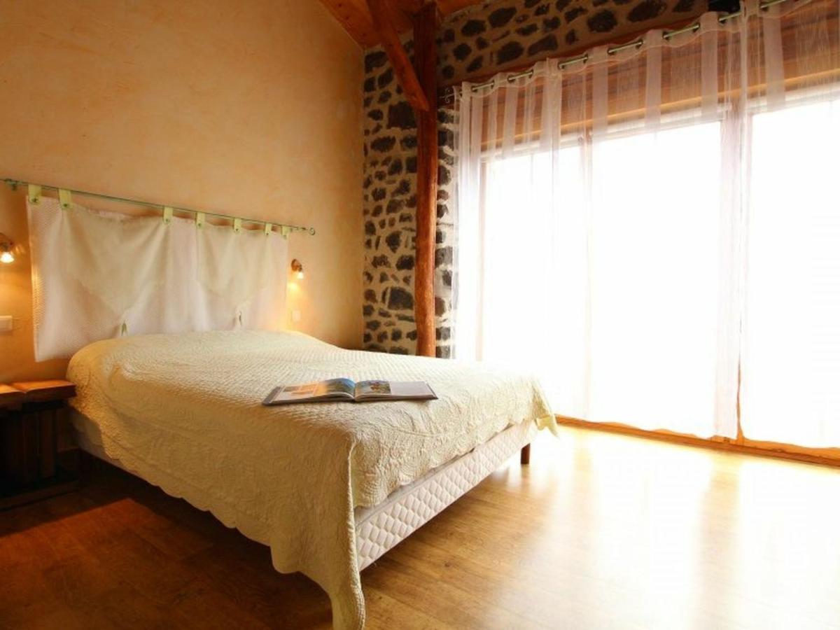 A La Ferme A Avec Terrasse Et Privatives - Fr-1-582-284 * Saint-Christophe-sur-Dolaison